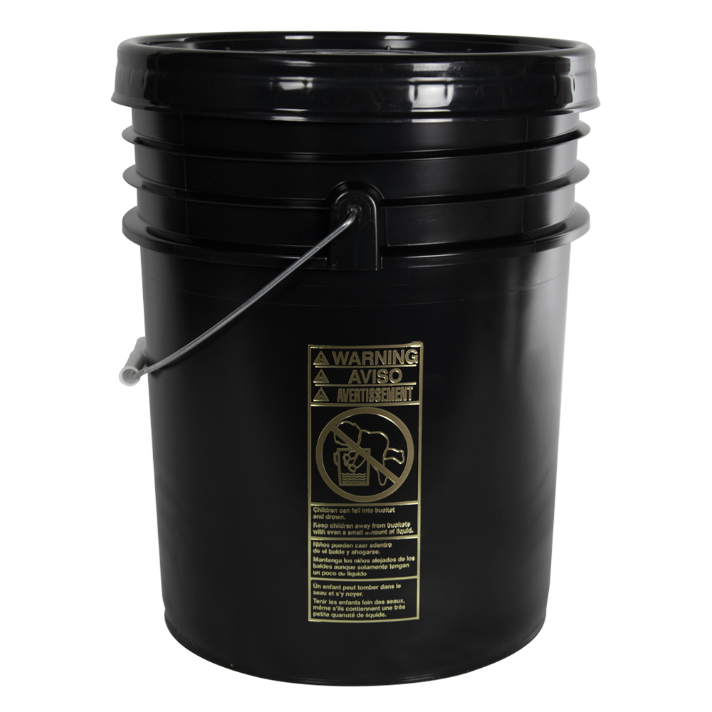 UN Rated Black 5 Gallon Bucket W Metal Handle Lid W Rieke Pour Spout   17167psku 